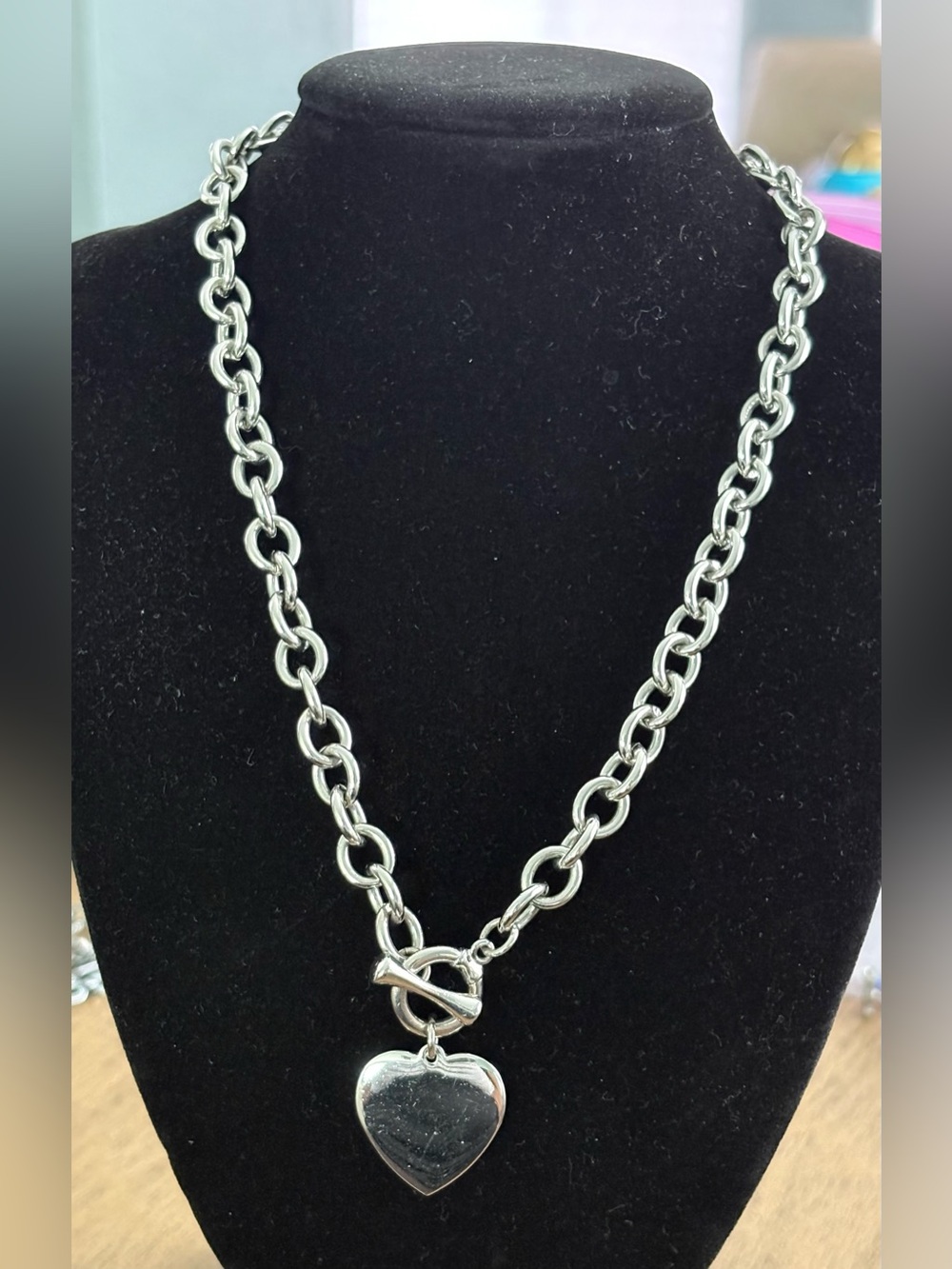 Silver Heart Toggle Chain Necklace - Women Jewelry
